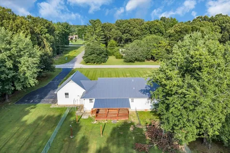 861 Circle Drive Manchester TN 37355