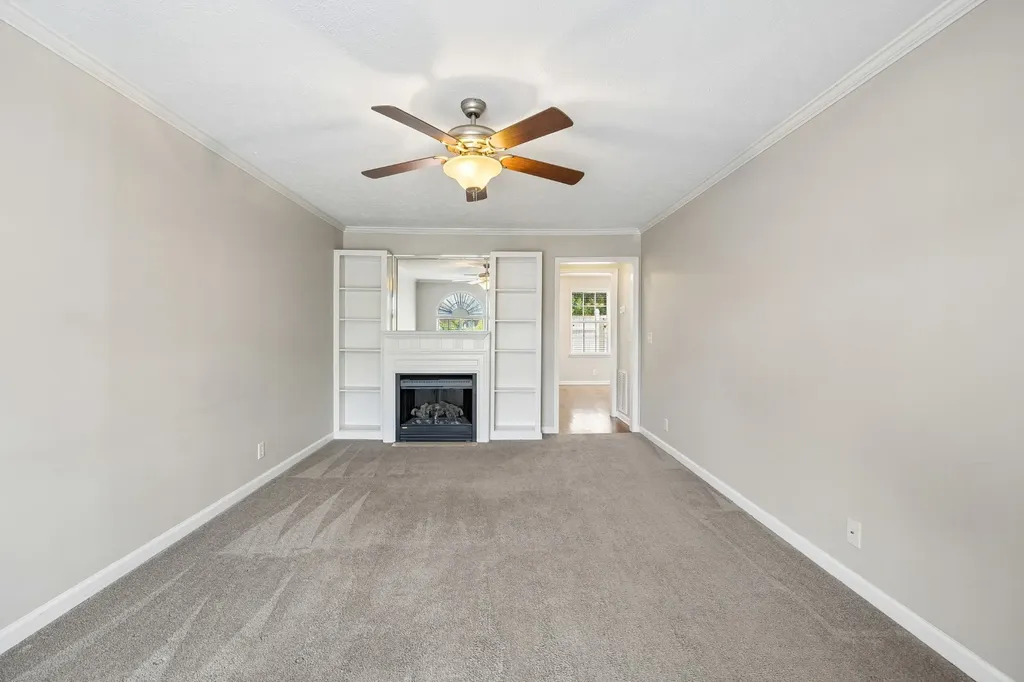 2120 Lebanon Pike Nashville TN 37210