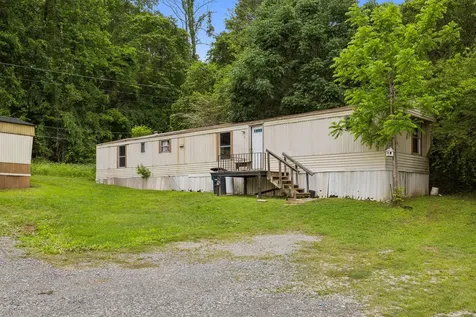 1841 Main Street Jasper TN 37347
