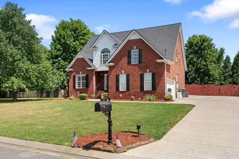 107 Home Place Lascassas TN 37085