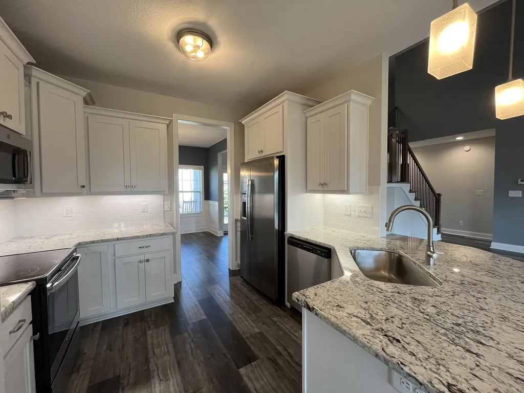 557 Dexter Drive Clarksville TN 37043