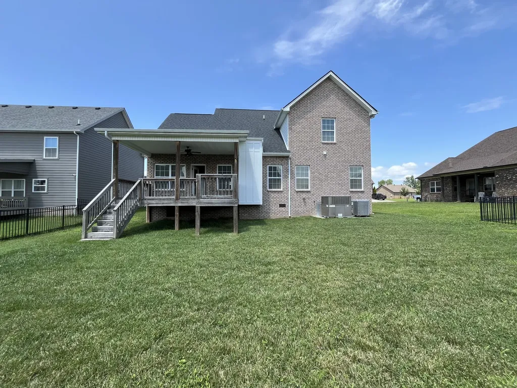 557 Dexter Drive Clarksville TN 37043