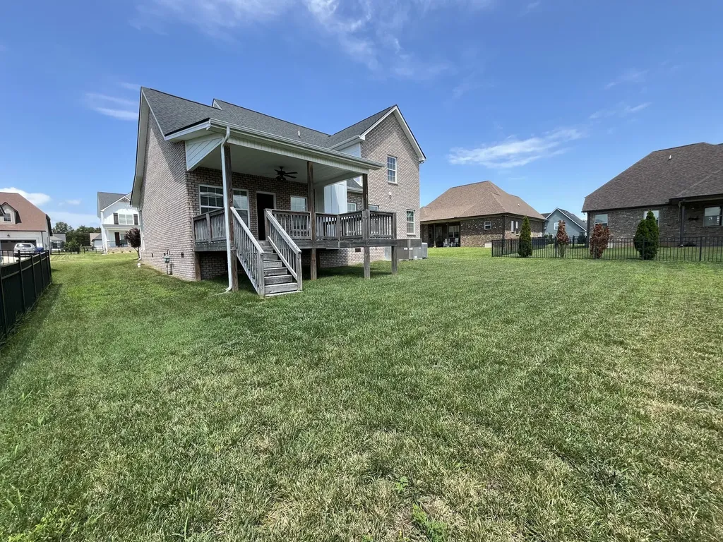 557 Dexter Drive Clarksville TN 37043