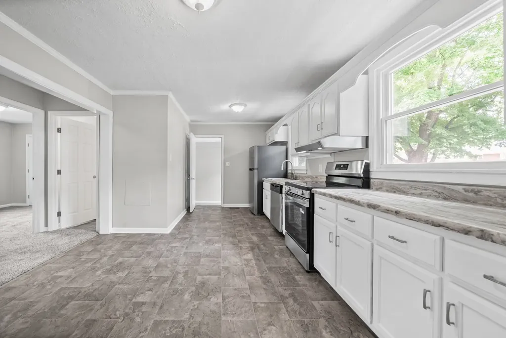 9 Lealand Drive Clarksville TN 37042