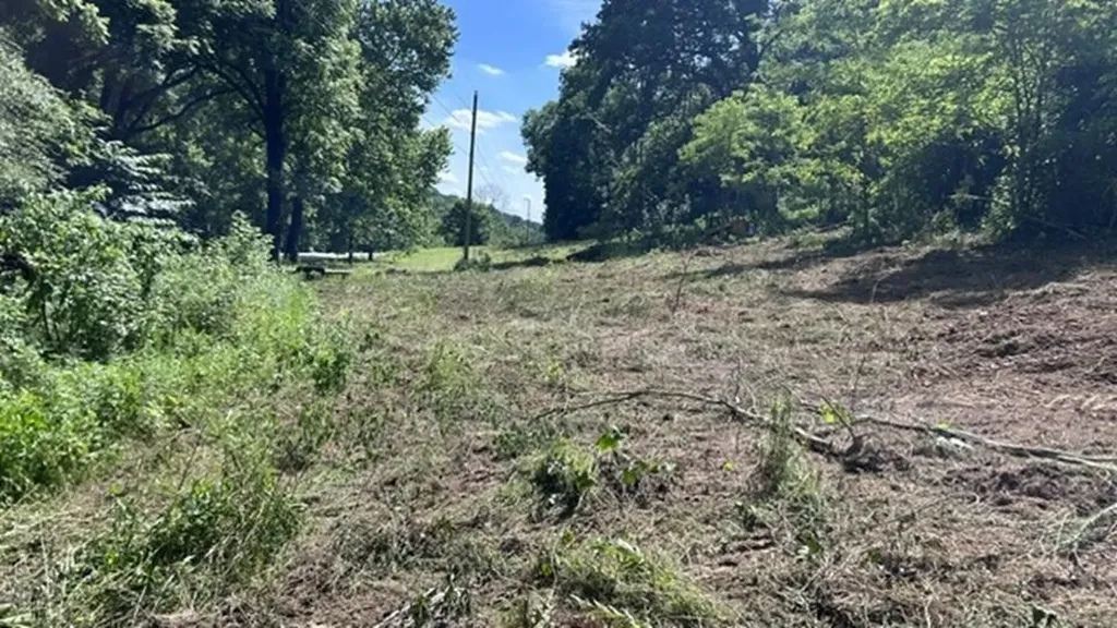 2627 Roy Dodson Road Columbia TN 38401
