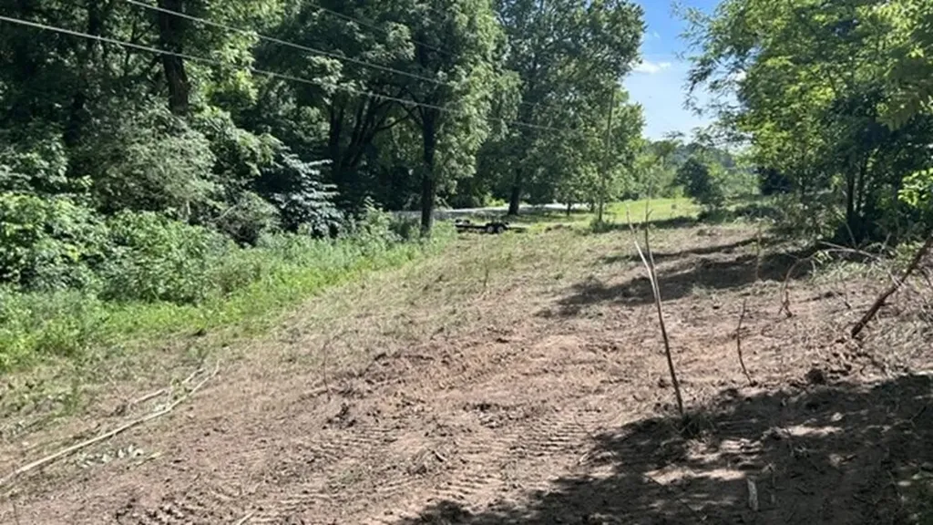 2627 Roy Dodson Road Columbia TN 38401