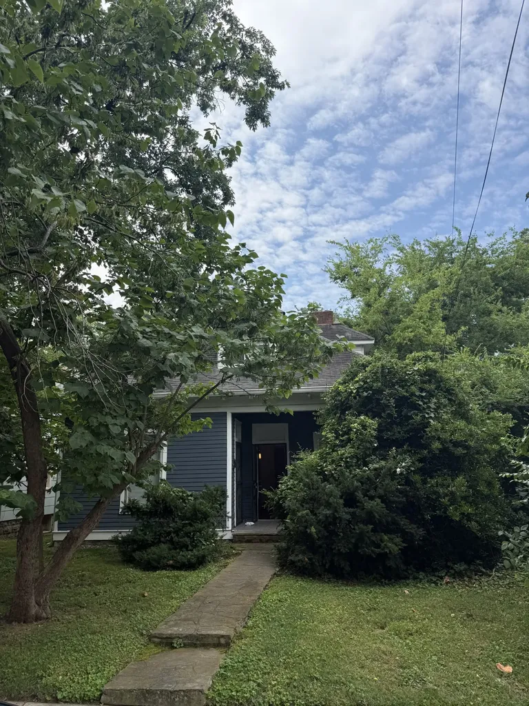 1802 Long Avenue Nashville TN 37206