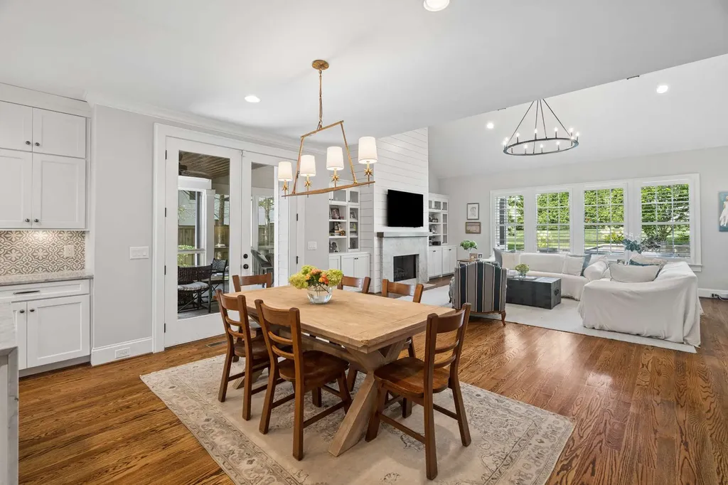 2711 Brightwood Avenue Nashville TN 37212