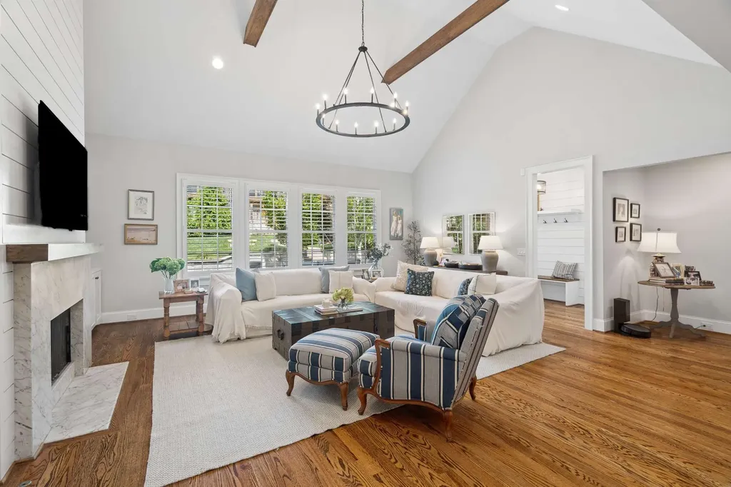2711 Brightwood Avenue Nashville TN 37212