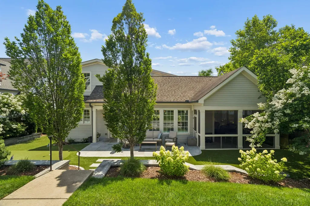2711 Brightwood Avenue Nashville TN 37212