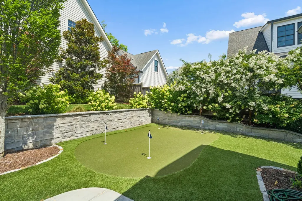 2711 Brightwood Avenue Nashville TN 37212