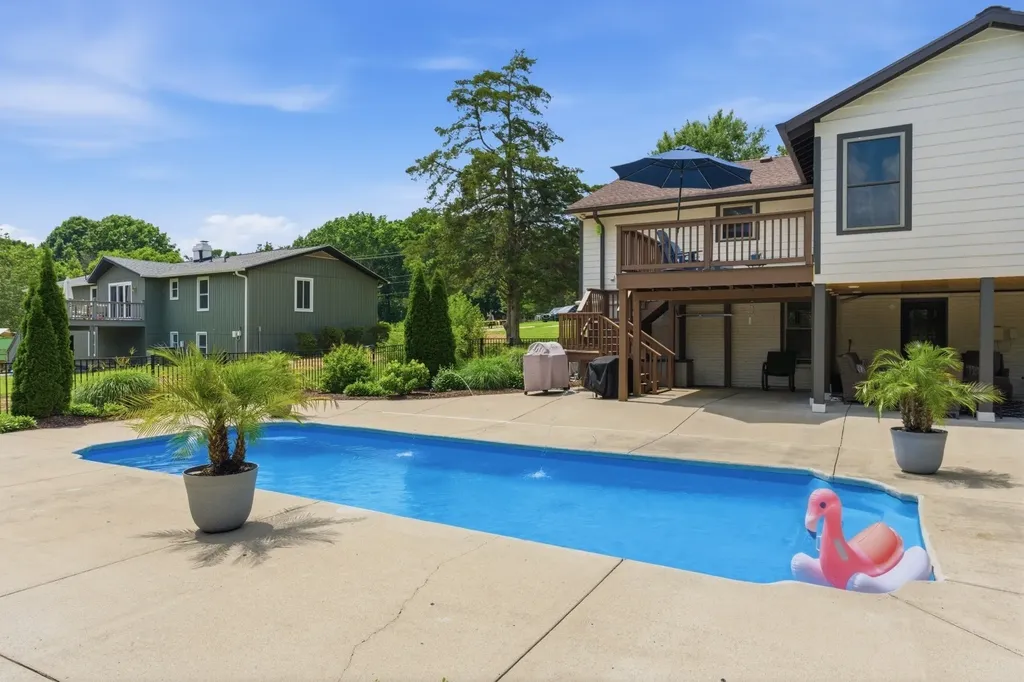 7939 Hooten Hows Road Nashville TN 37221