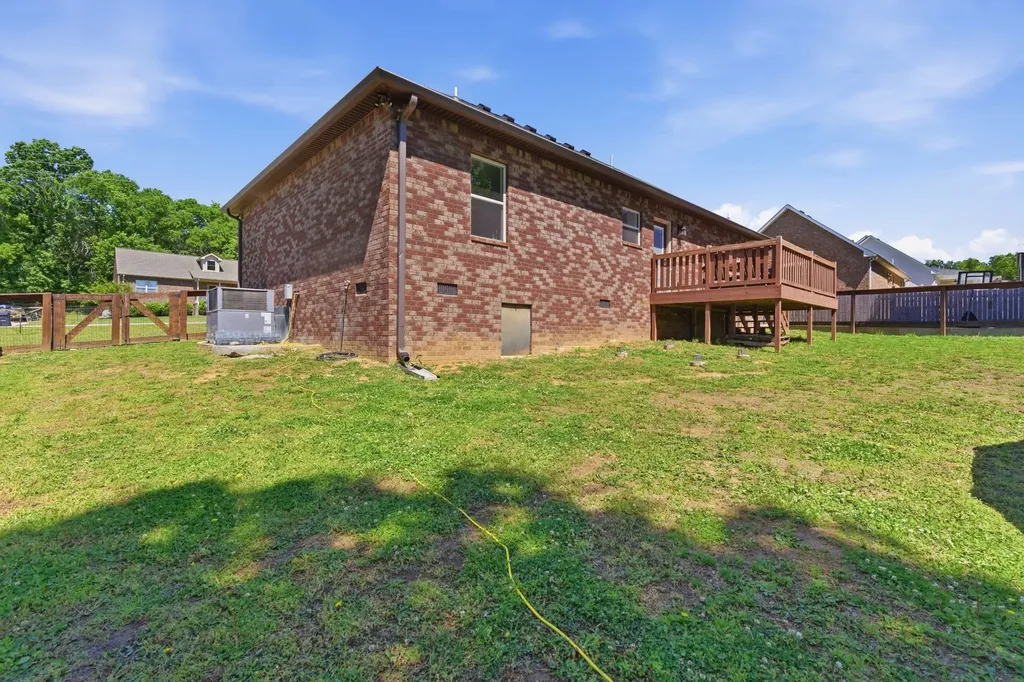100 Mockingbird Lane Hartsville TN 37074