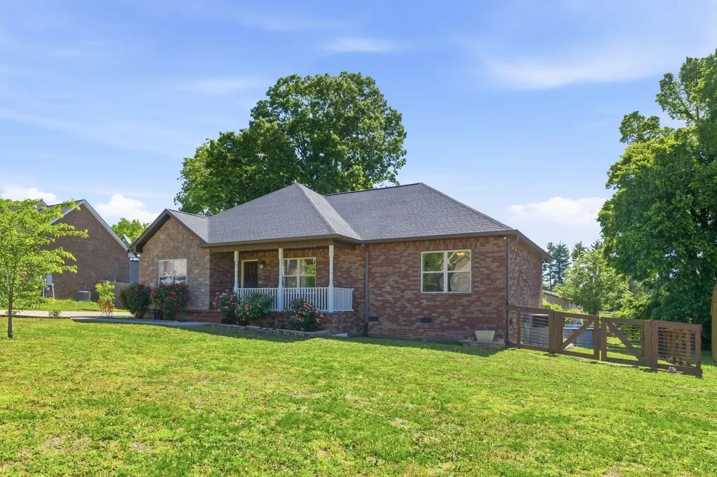 100 Mockingbird Lane Hartsville TN 37074