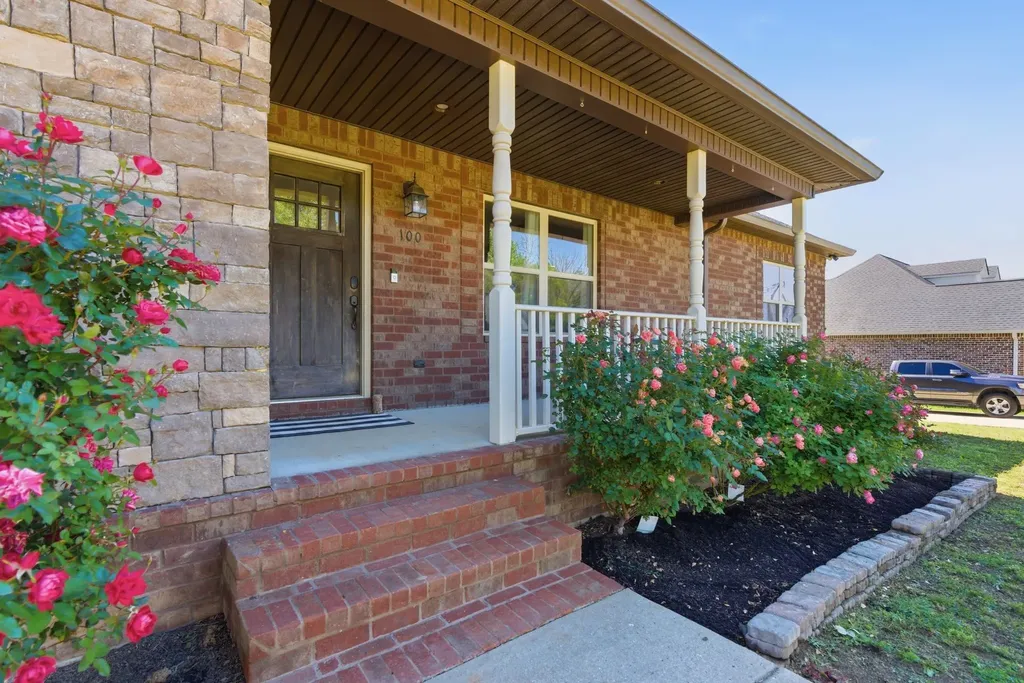 100 Mockingbird Lane Hartsville TN 37074