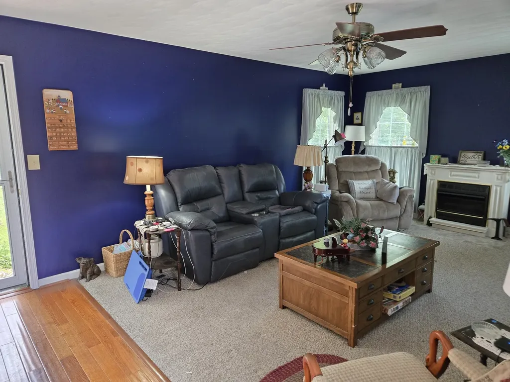 415 River Oaks Drive New Johnsonville TN 37134