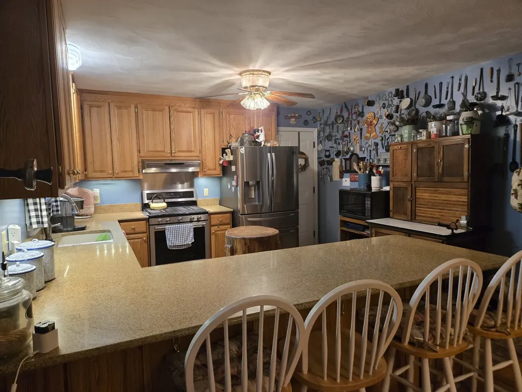 415 River Oaks Drive New Johnsonville TN 37134