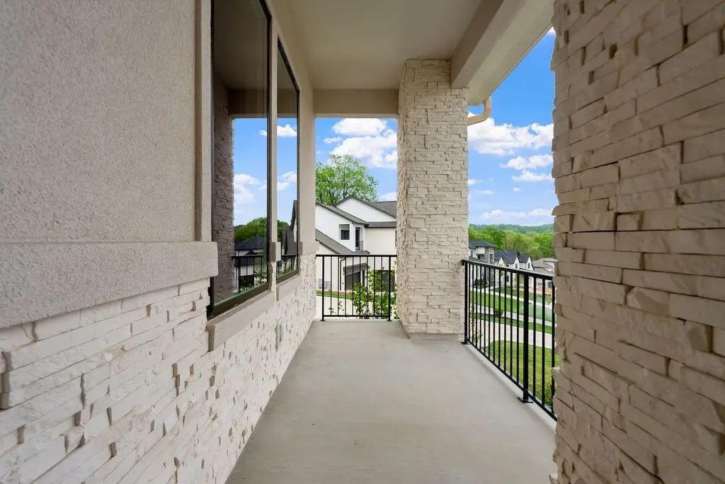 6066 Lookaway Circle Franklin TN 37067