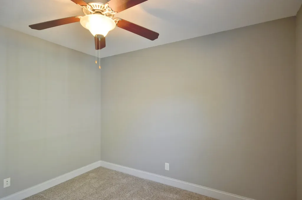 404 Leslie Wood Drive Clarksville TN 37040