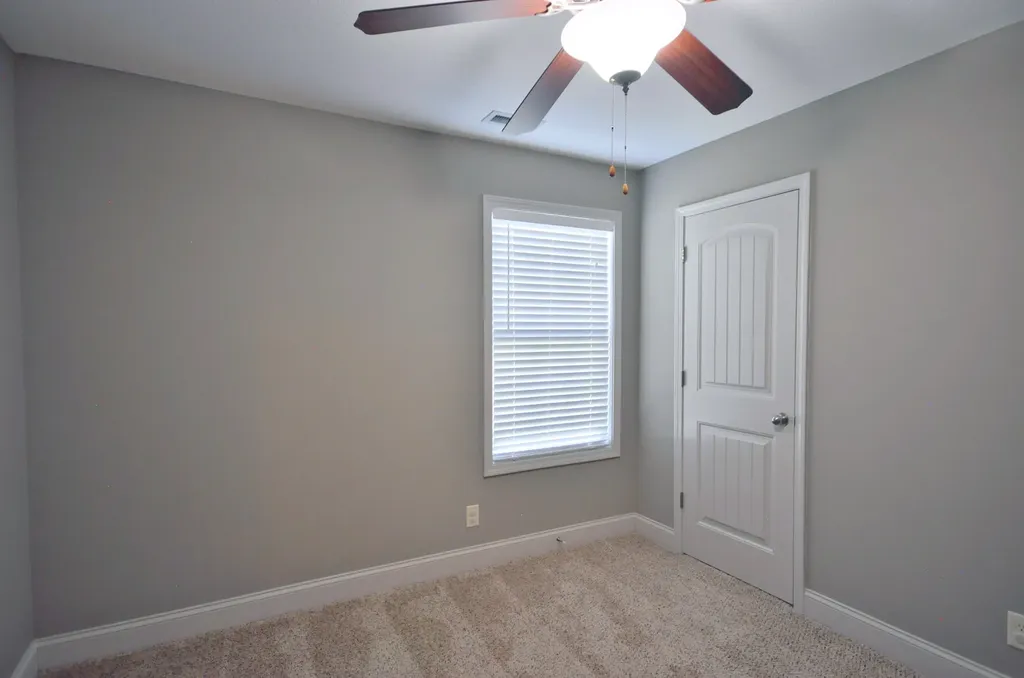 404 Leslie Wood Drive Clarksville TN 37040