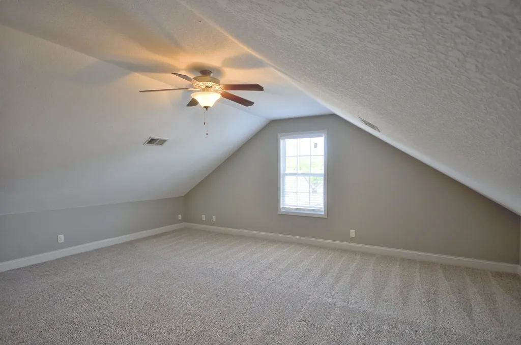 404 Leslie Wood Drive Clarksville TN 37040