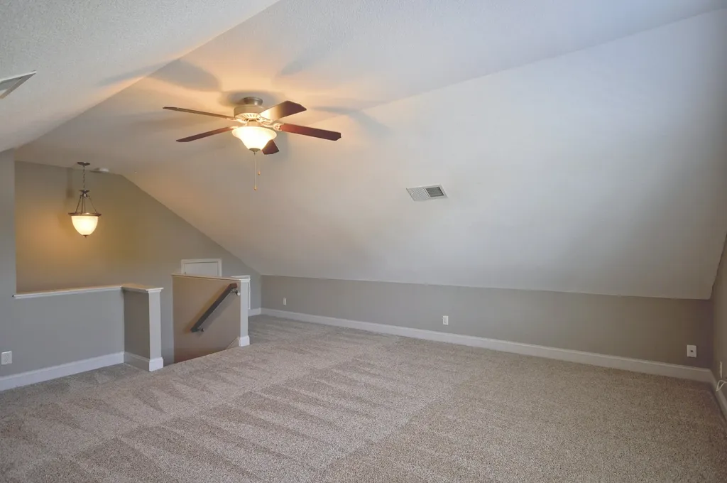 404 Leslie Wood Drive Clarksville TN 37040