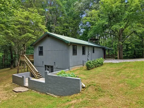 2543 S Bunker Hill Road Sparta TN 38583