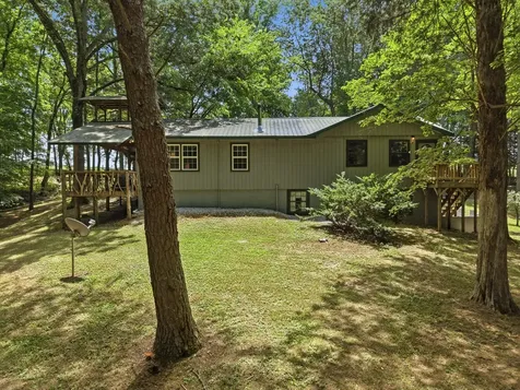 2543 S Bunker Hill Road Sparta TN 38583