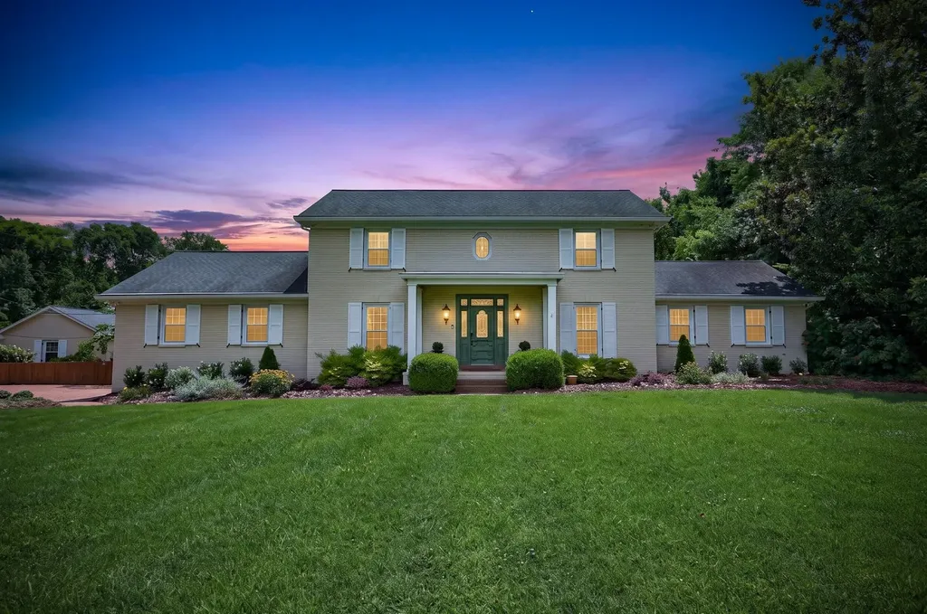510 Granny White Pike Brentwood TN 37027