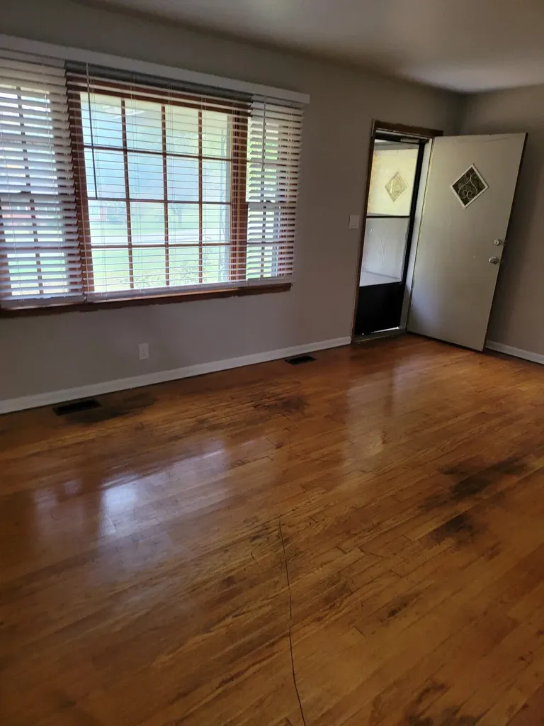 527 Donald Street Goodlettsville TN 37072