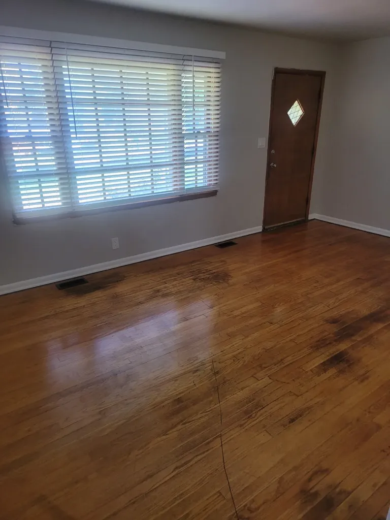 527 Donald Street Goodlettsville TN 37072