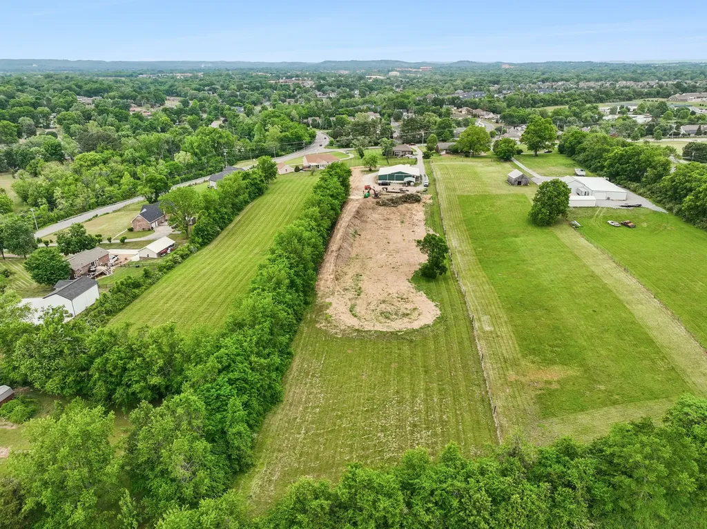 515A Nichols Lane Gallatin TN 37066