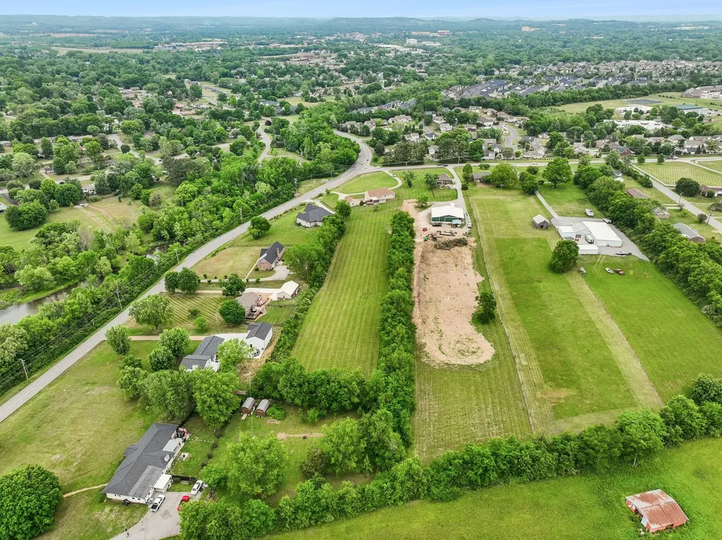 515A Nichols Lane Gallatin TN 37066