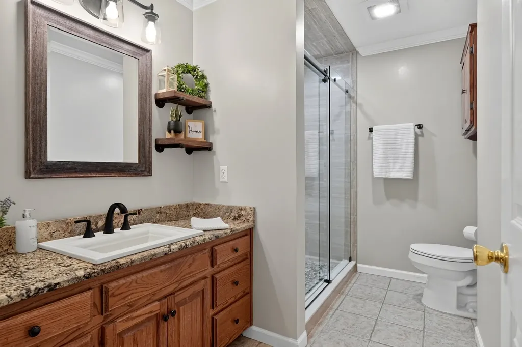 1920 Bay View Drive Cookeville TN 38506