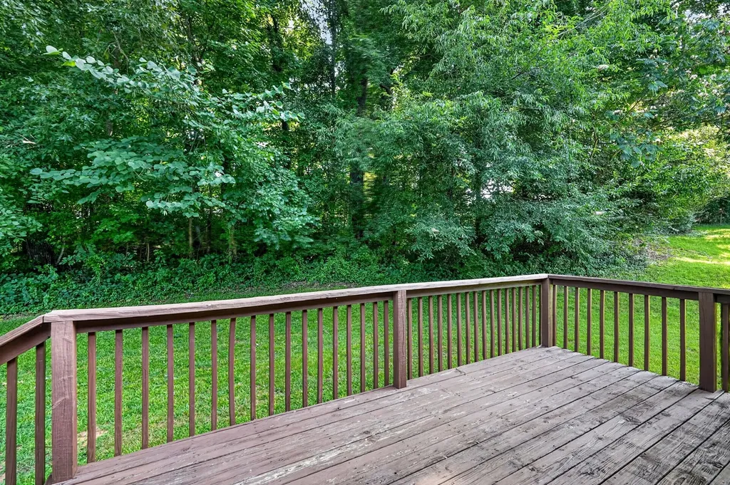 1920 Bay View Drive Cookeville TN 38506