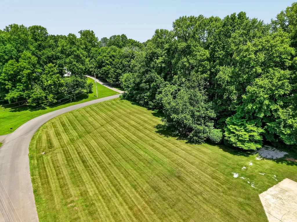 1920 Bay View Drive Cookeville TN 38506