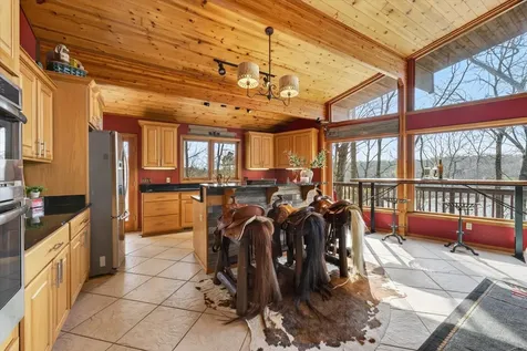 203 Whispering Hills Drive Dover TN 37058