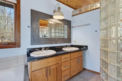 203 Whispering Hills Drive Dover TN 37058