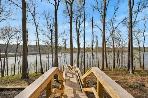 203 Whispering Hills Drive Dover TN 37058
