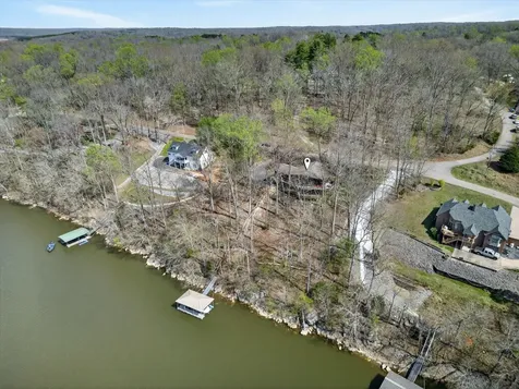 203 Whispering Hills Drive Dover TN 37058