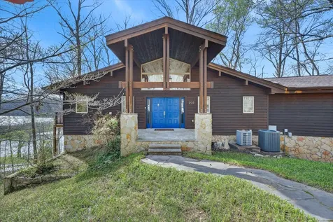 203 Whispering Hills Drive Dover TN 37058