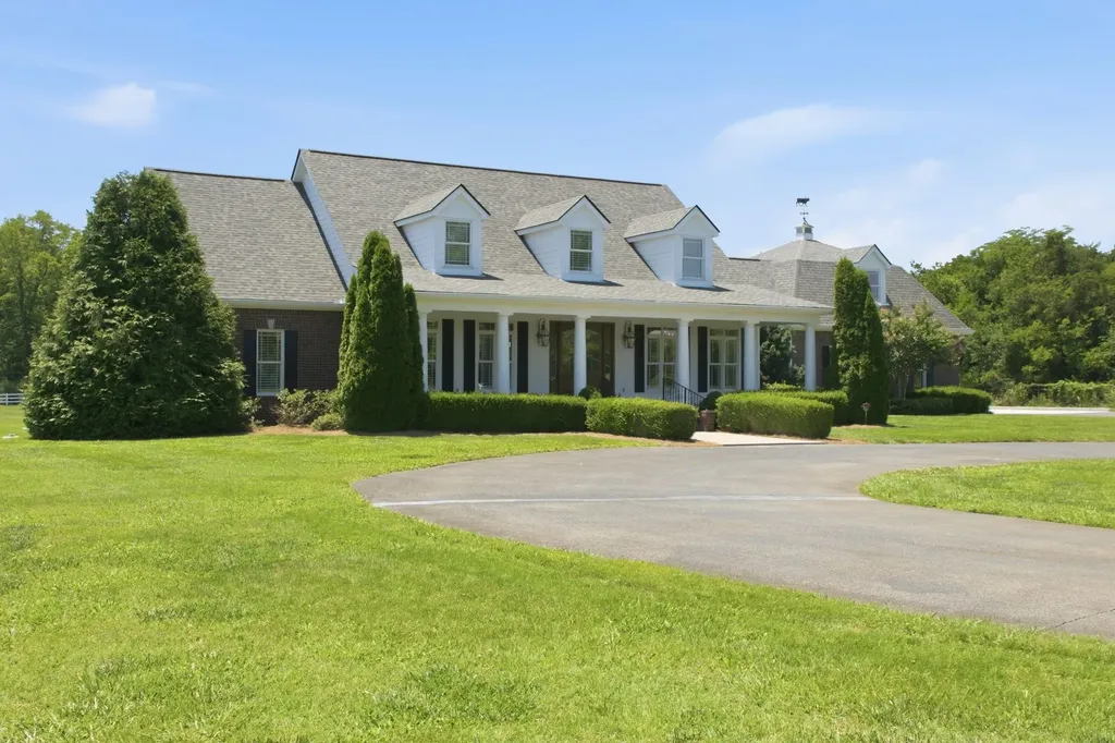 8333 Panther Creek Road Christiana TN 37037