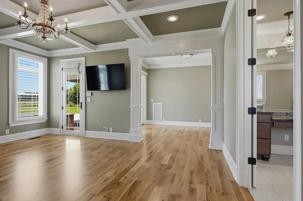8333 Panther Creek Road Christiana TN 37037