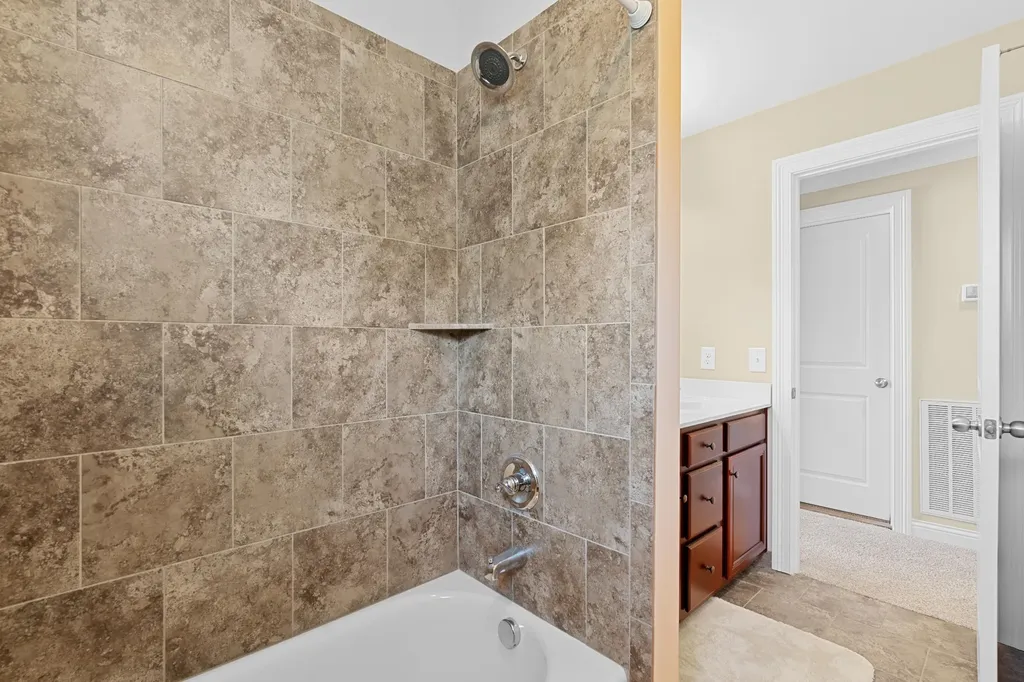 105 Wagners Way White Bluff TN 37187