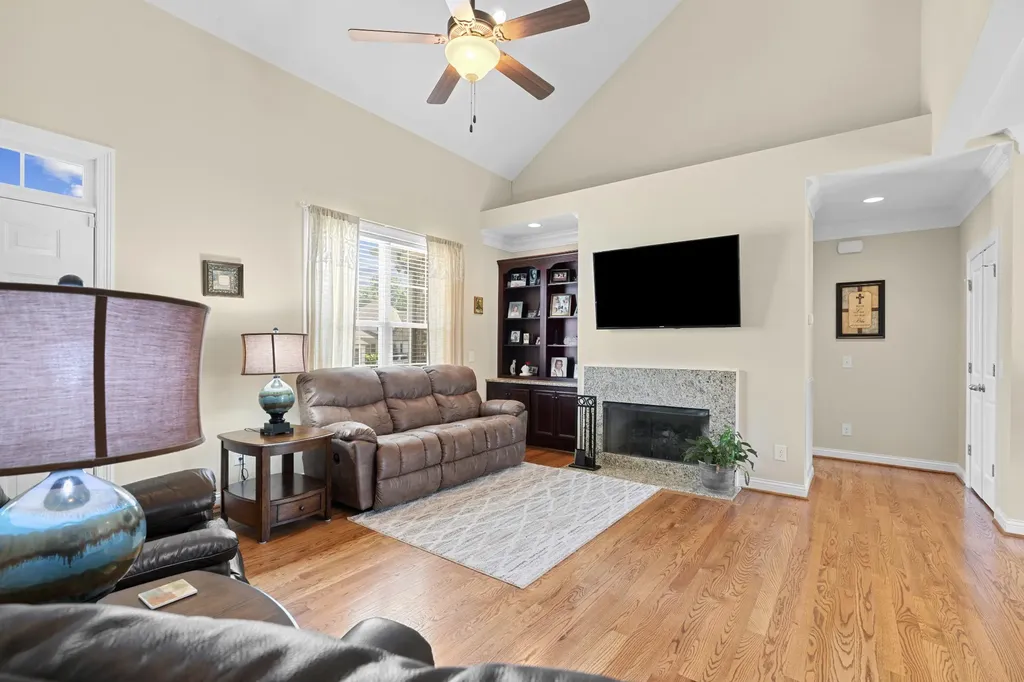 105 Wagners Way White Bluff TN 37187