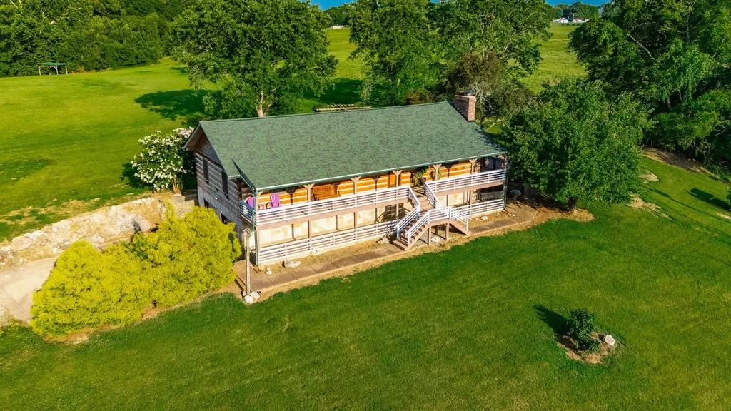 825 Harsh Lane Castalian Springs TN 37031