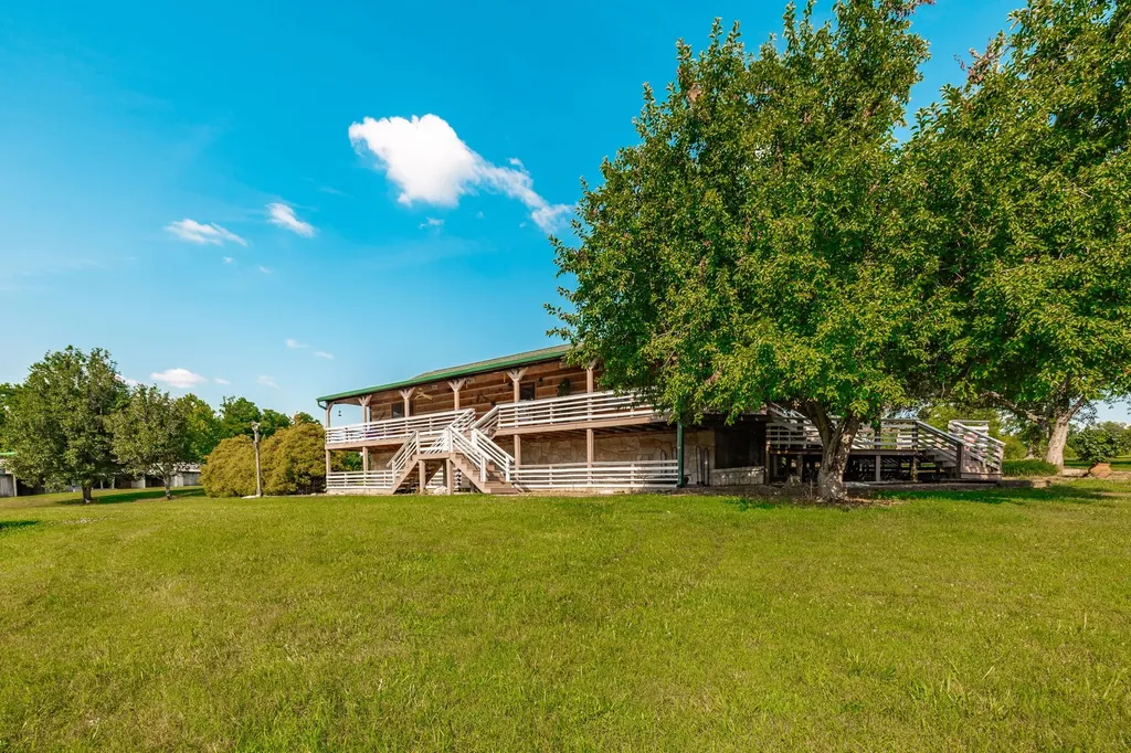 825 Harsh Lane Castalian Springs TN 37031