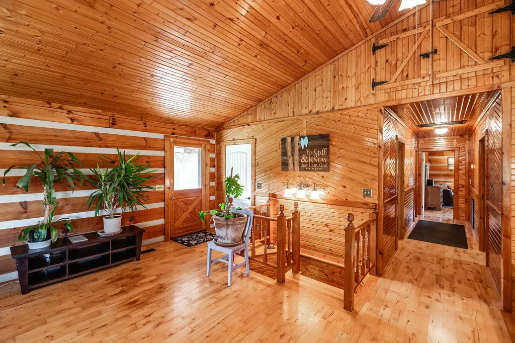 825 Harsh Lane Castalian Springs TN 37031