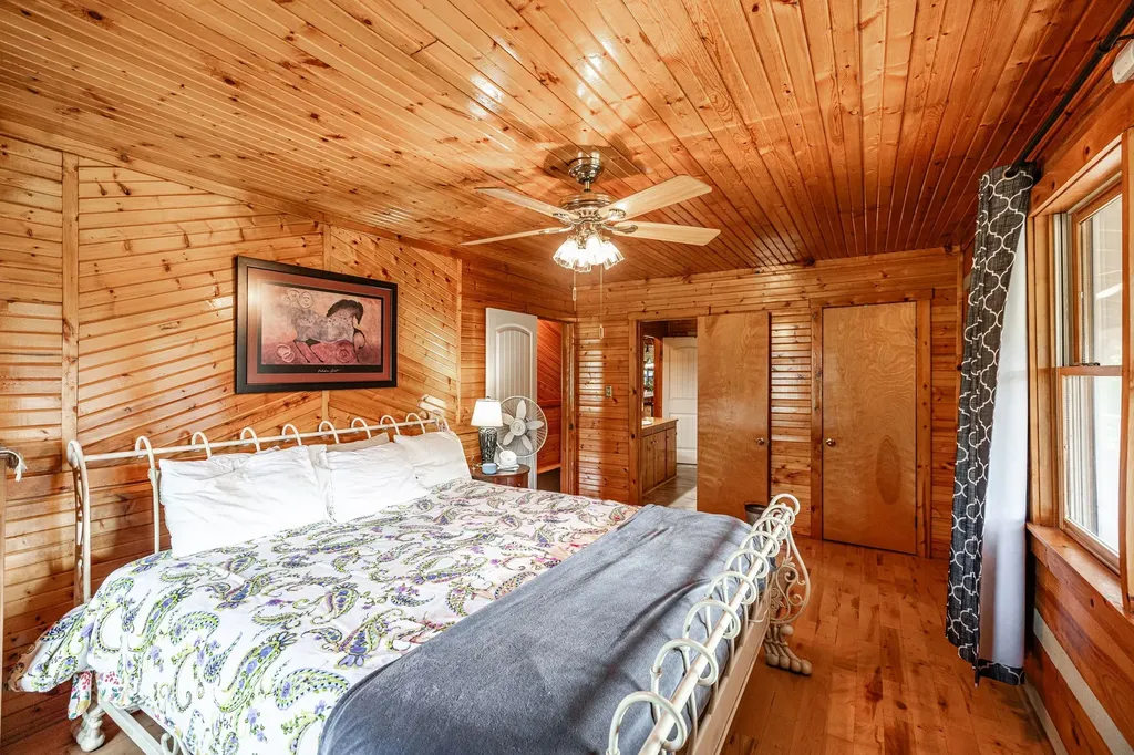 825 Harsh Lane Castalian Springs TN 37031