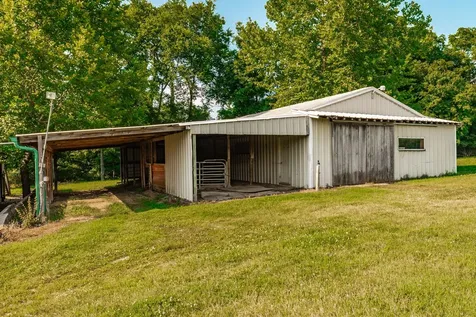 825 Harsh Lane Castalian Springs TN 37031